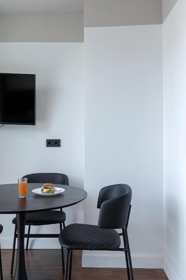 The Athenians Art Apartments Exterior foto